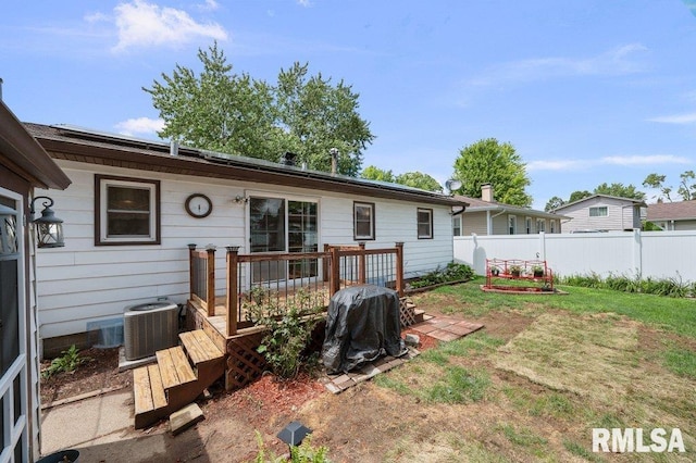 1203 N Thornwood Ave, Davenport, IA 52804 - photo 10