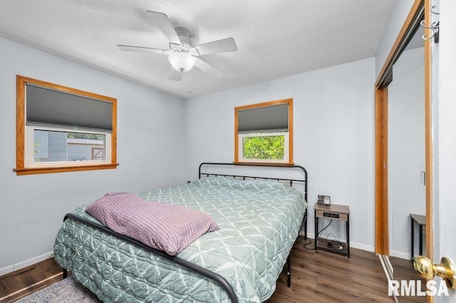 8218 9th St W, Rock Island, IL 61201 - photo 15