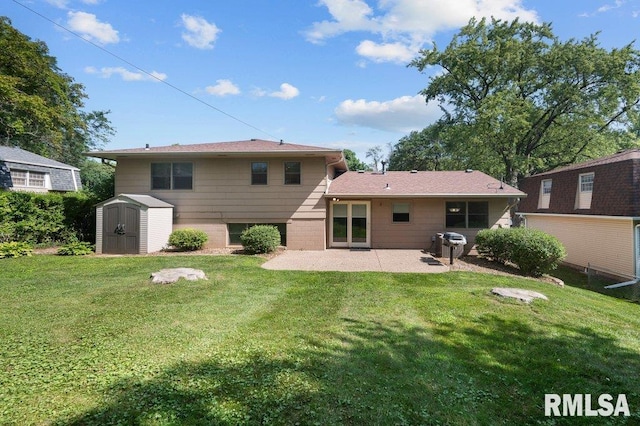 1551 Forest Hills Rd, Bettendorf, IA 52722 - photo 33