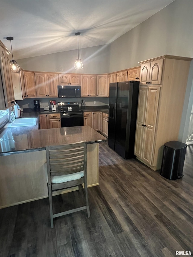 522 33rd Ave N, Clinton, IA 52732 - photo 9