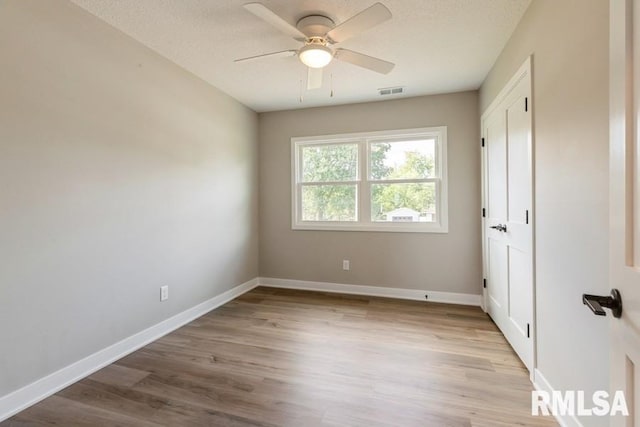 814 Jones St, Le Claire, IA 52753 - photo 29