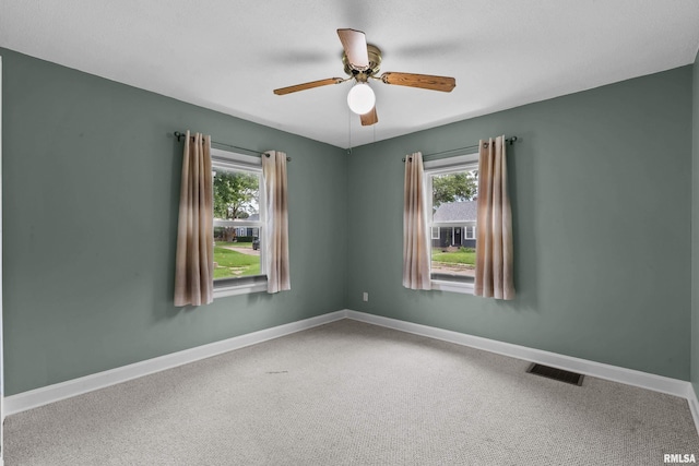 2302 N Howell St, Davenport, IA 52804 - photo 12