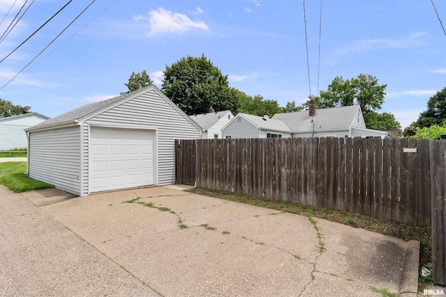 2302 N Howell St, Davenport, IA 52804 - photo 32