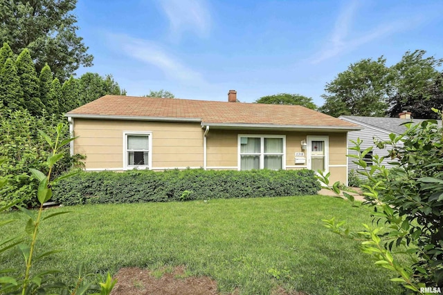 2318 N Lincoln Ave, Davenport, IA 52804 - photo 2