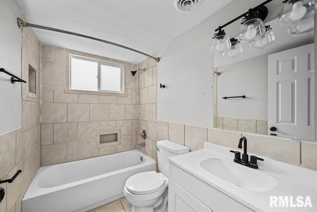3240 Heatherton Dr, Davenport, IA 52804 - photo 20