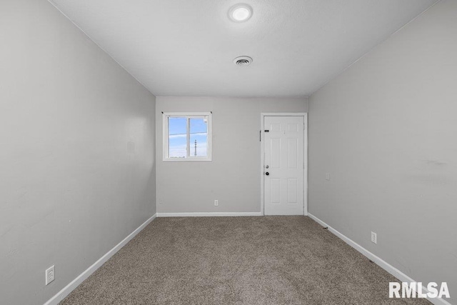 3240 Heatherton Dr, Davenport, IA 52804 - photo 23