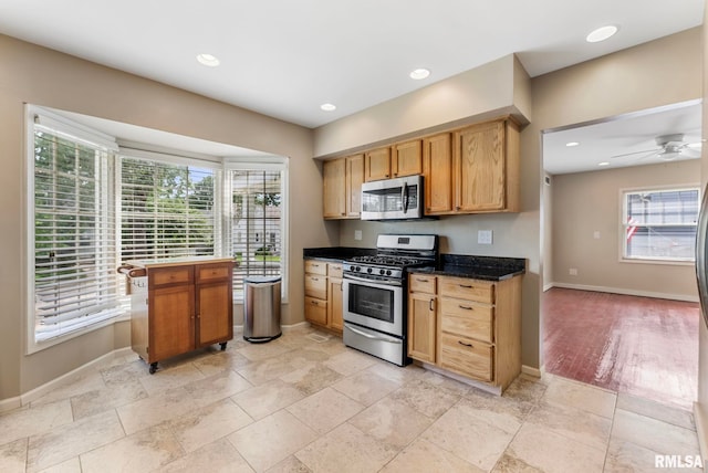 918 Jones St, Bettendorf, IA 52722 - photo 6