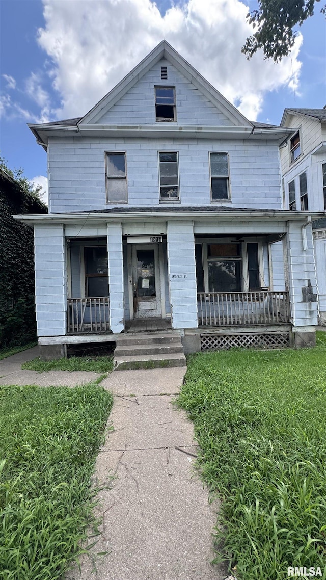1815 W 3rd St, Davenport, IA 52802 - photo 1