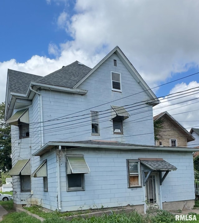 1815 W 3rd St, Davenport, IA 52802 - photo 17