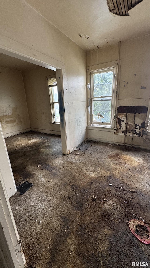 1815 W 3rd St, Davenport, IA 52802 - photo 9