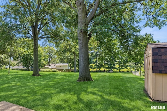 1717 Circle Dr E, Clinton, IA 52732 - photo 4