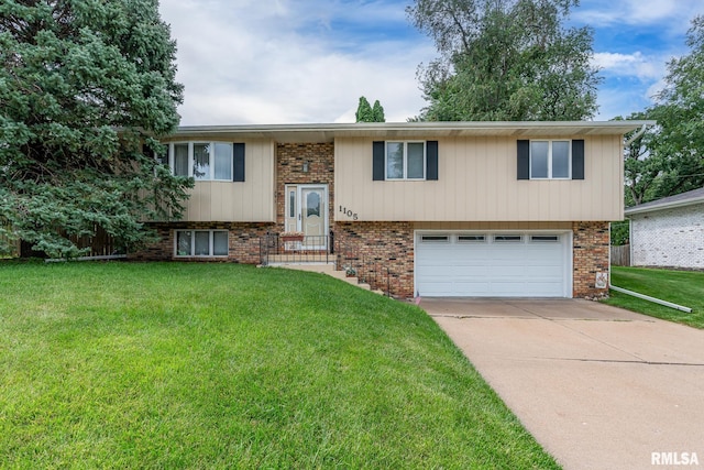 1105 W 46th St, Davenport, IA 52806 - photo 1