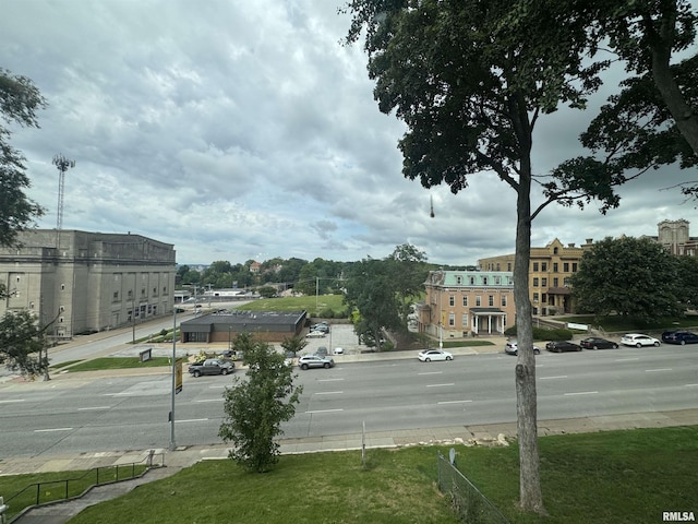 707 Brady St, Davenport, IA 52803 - photo 4