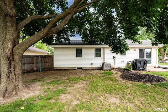 302 N 8th St, Eldridge, IA 52748 - photo 27