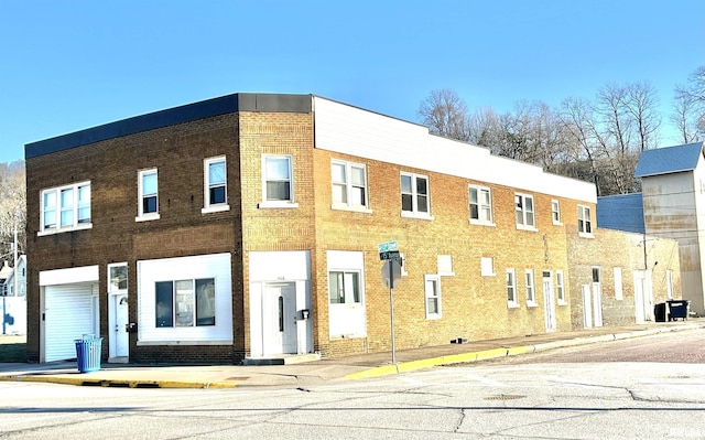 1102 15th Avenue 1102-1/2, 1104, 1104-1/2, East Moline, IL 61244 - photo 1