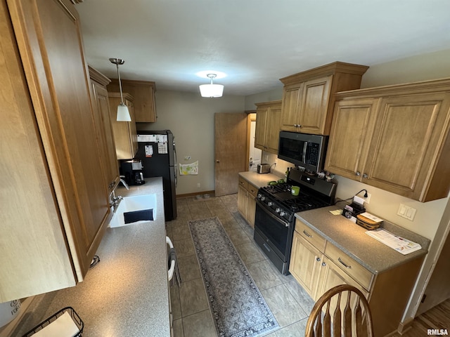 1026 N 13th St, Clinton, IA 52732 - photo 5