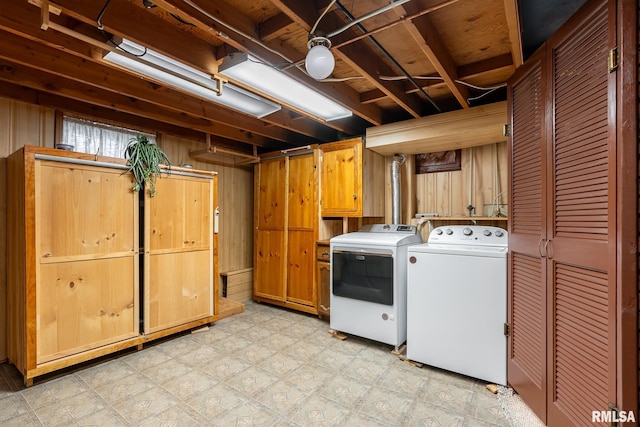 2706 N Pine St, Davenport, IA 52804 - photo 24