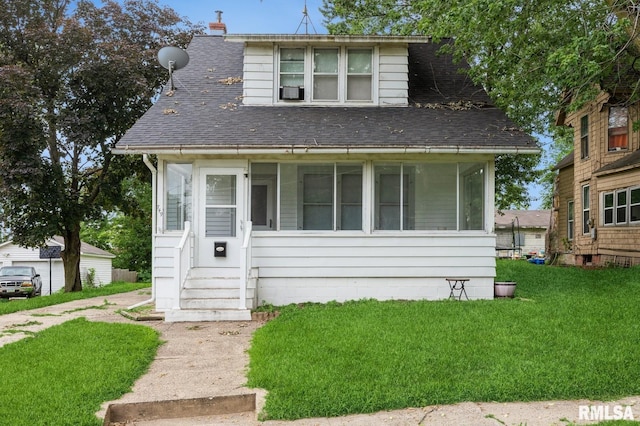 749 15th Ave S, Clinton, IA 52732 - photo 1