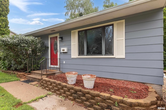 321 5th St, Silvis, IL 61282 - photo 2