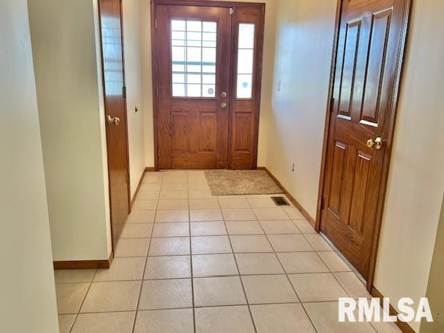 2710 W 63rd St, Davenport, IA 52806 - photo 5