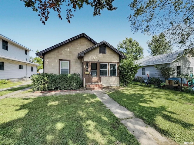 616 N 9th St, Herrin, IL 62948 - photo 1