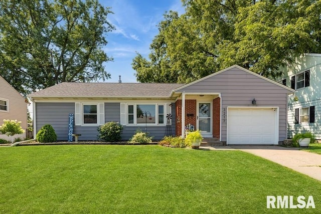 3217 W 18th St, Davenport, IA 52804 - photo 1