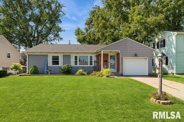 3217 W 18th St, Davenport, IA 52804 - photo 2