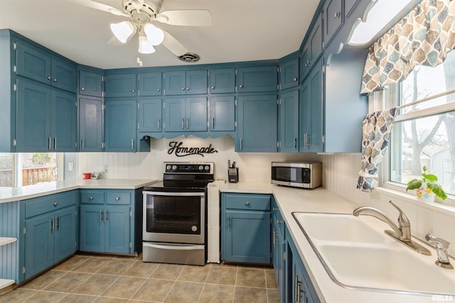 3217 W 18th St, Davenport, IA 52804 - photo 14