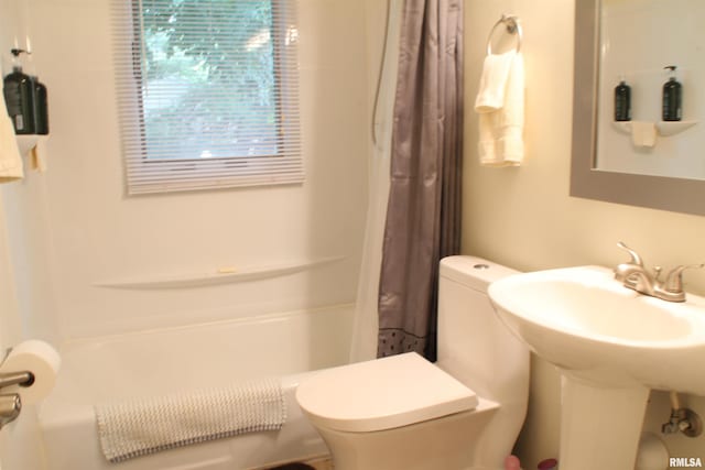 727 Oak St, Davenport, IA 52804 - photo 5
