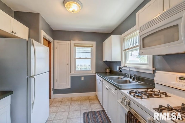331 W 31st St, Davenport, IA 52803 - photo 12