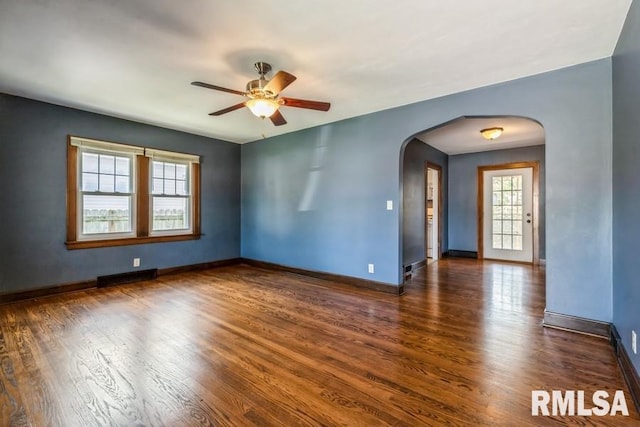 331 W 31st St, Davenport, IA 52803 - photo 7