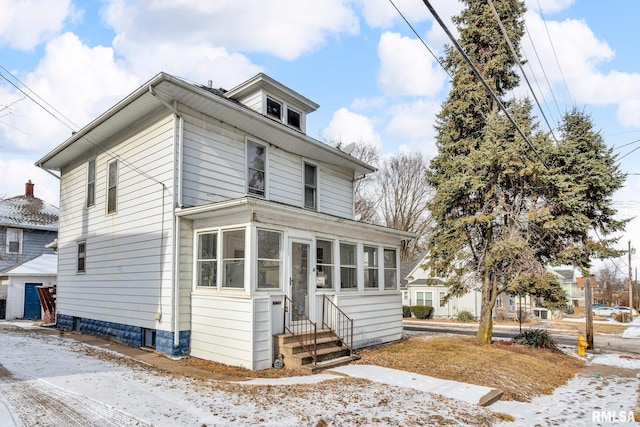 902 44th St, Rock Island, IL 61201 - photo 1
