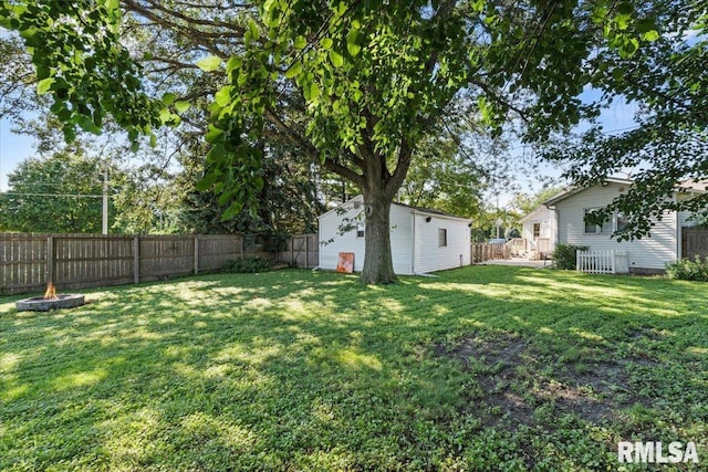 109 W Davies St, Eldridge, IA 52748 - photo 9