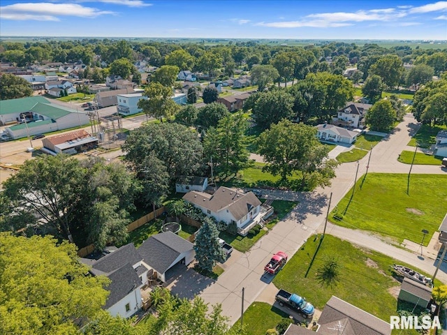 109 W Davies St, Eldridge, IA 52748 - photo 10
