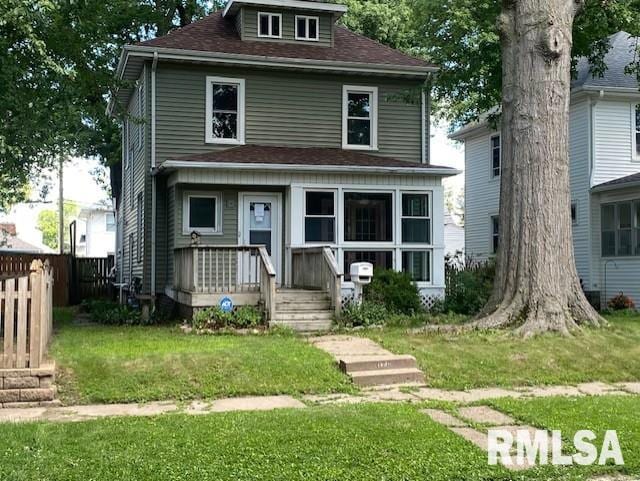 1176 25th St, Moline, IL 61265 - photo 1