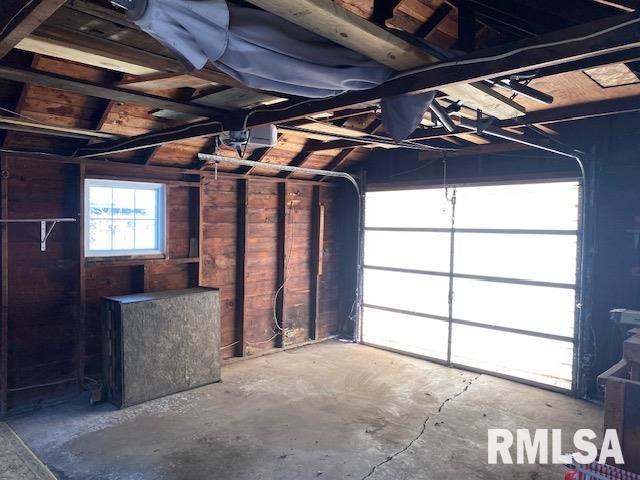 1176 25th St, Moline, IL 61265 - photo 21