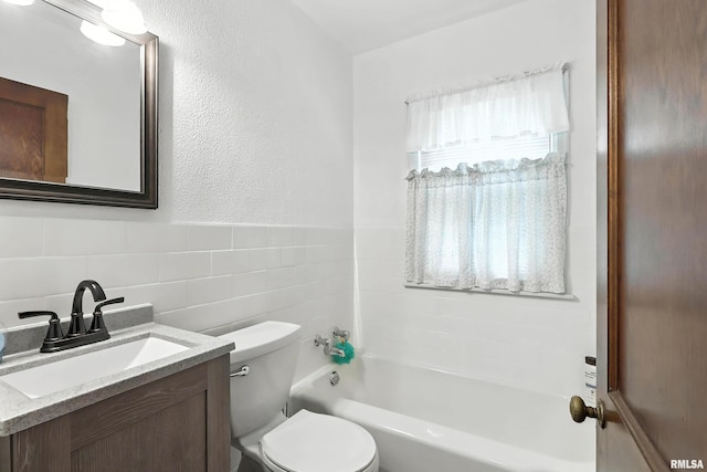 2319 N Division St, Davenport, IA 52804 - photo 16