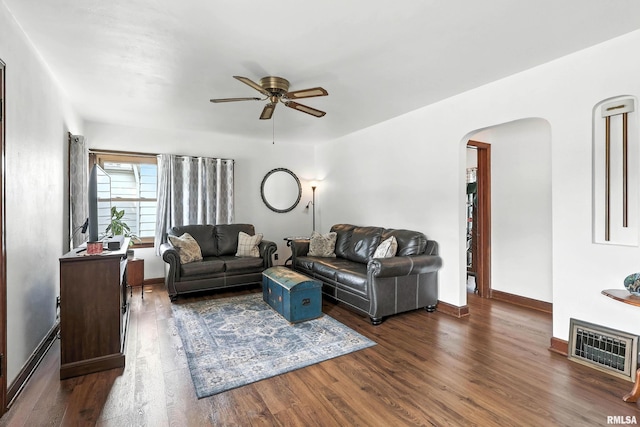 2319 N Division St, Davenport, IA 52804 - photo 4