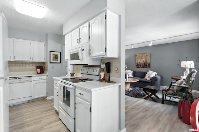 3770 Eastwood Ct, Bettendorf, IA 52722 - photo 18