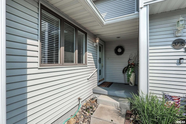 3770 Eastwood Ct, Bettendorf, IA 52722 - photo 2