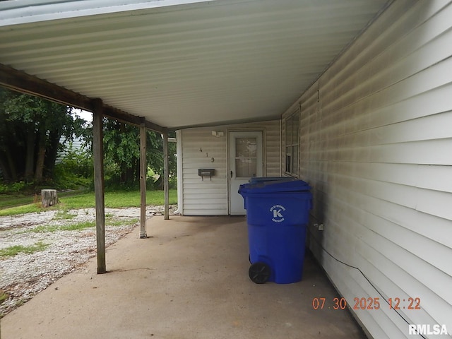 Listing photo 3 - caption unavailable