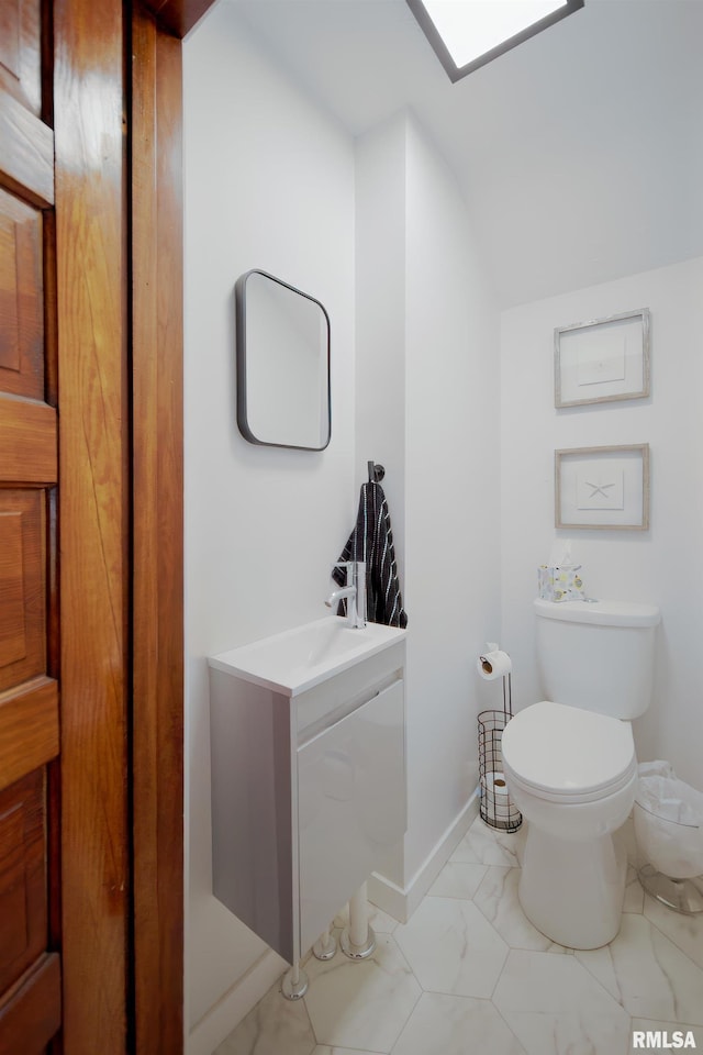 105 E 10th St, Muscatine, IA 52761 - photo 11