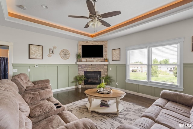 346 Hillside Dr, Eldridge, IA 52748 - photo 8