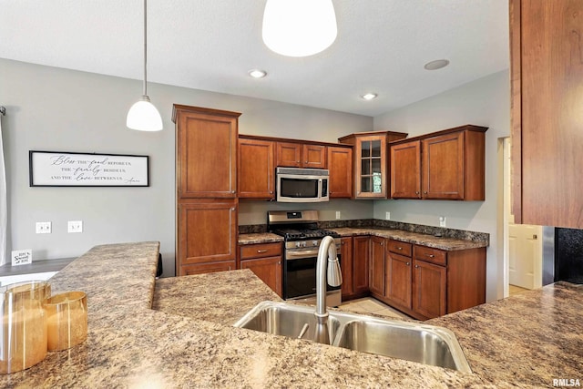 401 N 8th St, Le Claire, IA 52753 - photo 9