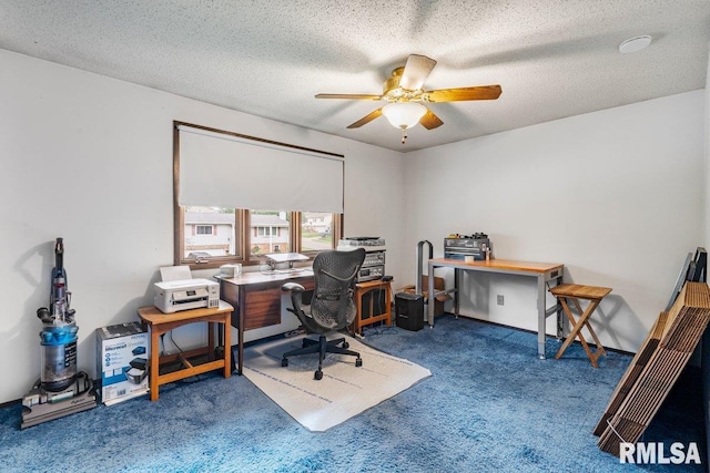 3615 N Elmwood Ave, Davenport, IA 52806 - photo 26