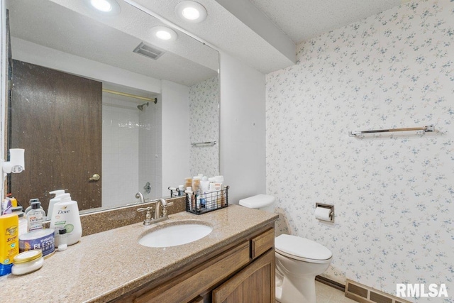 3615 N Elmwood Ave, Davenport, IA 52806 - photo 28