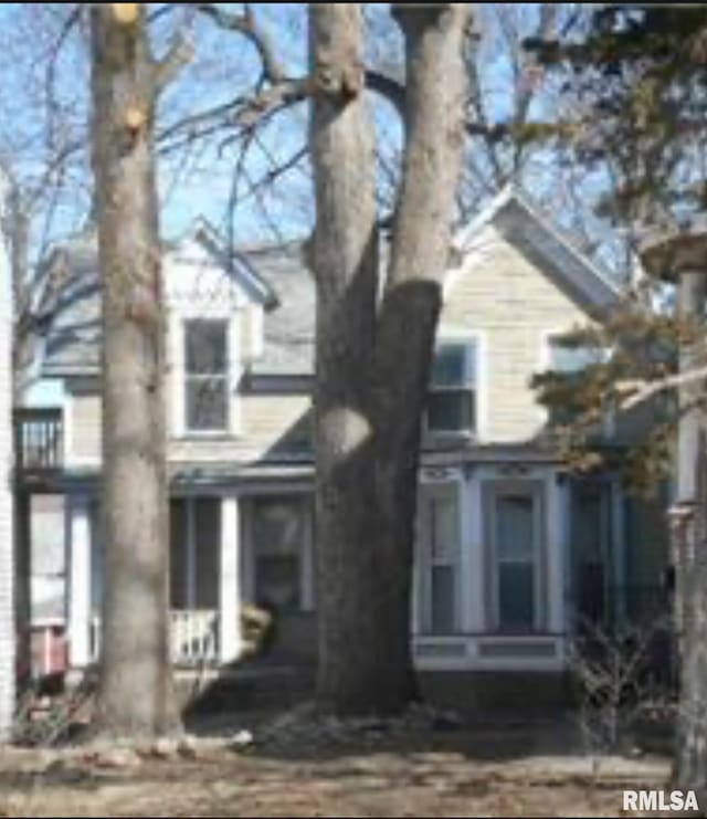 1538 W 3rd St, Davenport, IA 52802 - photo 12