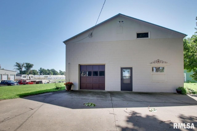 3322 N 12th St, Quincy, IL 62305 - photo 2