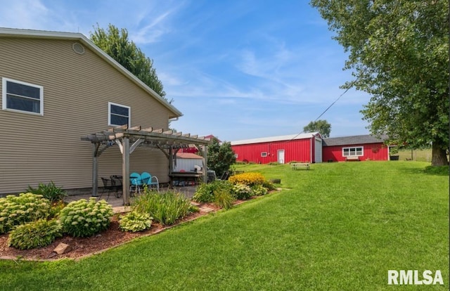 3918 210th St, Clinton, IA 52732 - photo 5