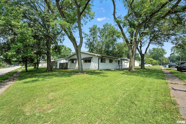 907 35th Ave, East Moline, IL 61244 - photo 2
